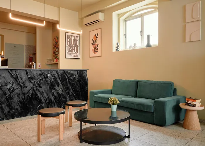 ホステル Gspot & Triangles Pizzeria